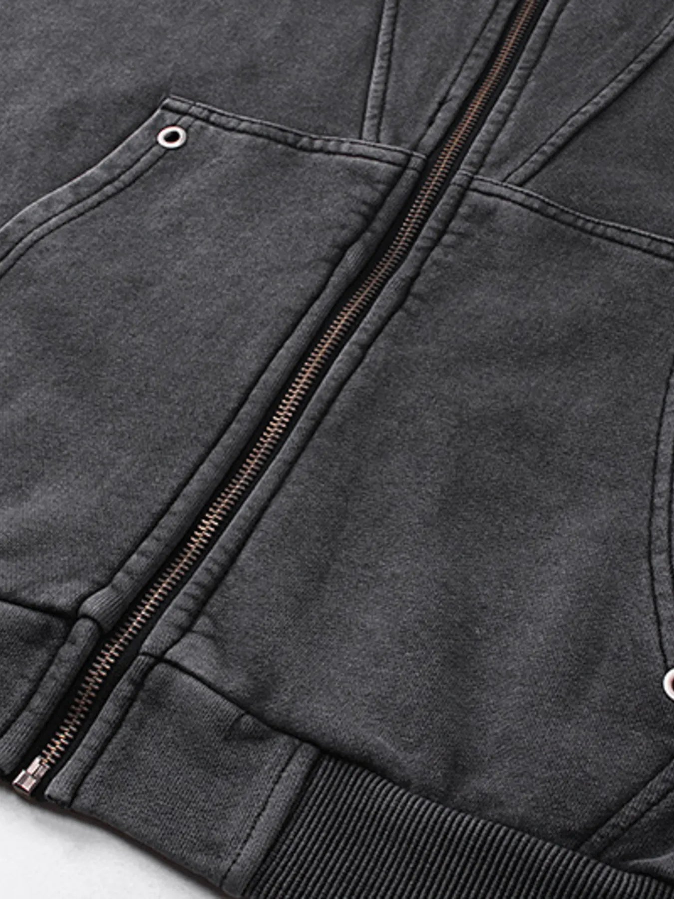 b05ca1c15efb40428844483e74bc5be8-Max-Origin